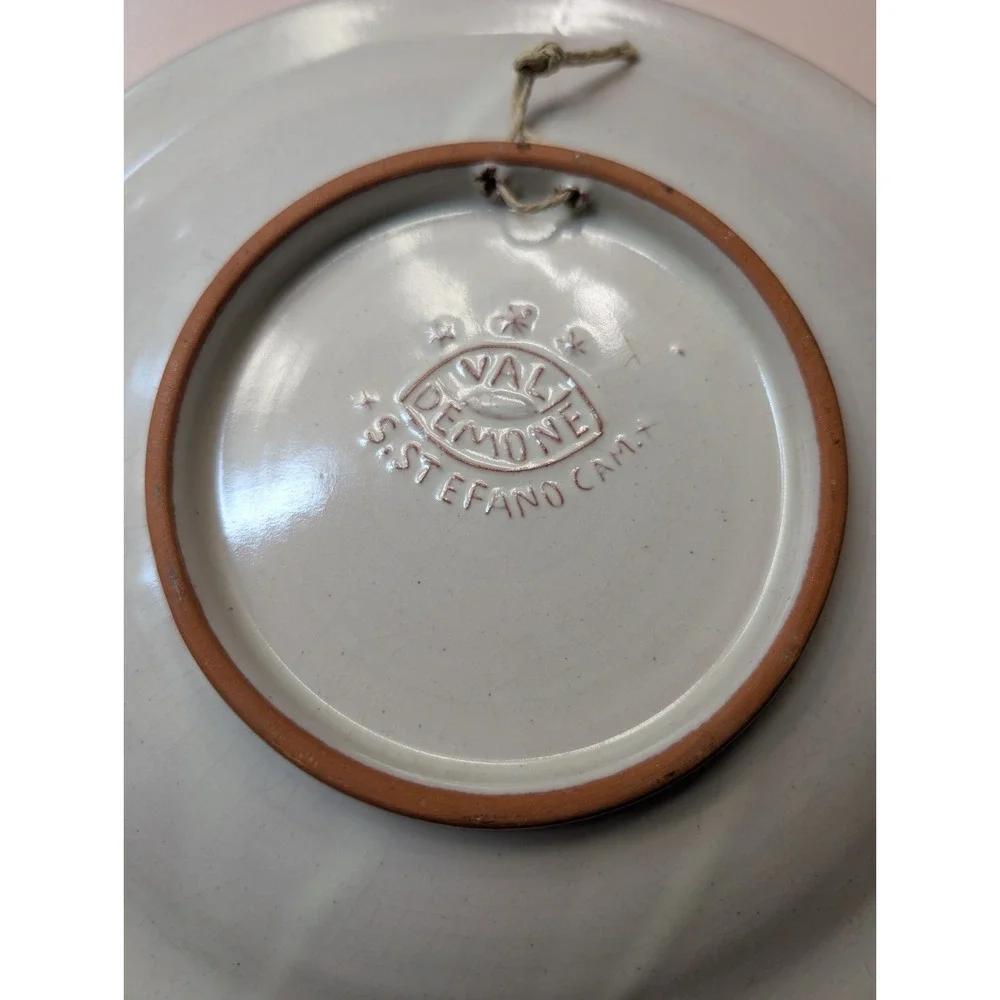 Val Demone S. Stefano Italian Hand Painted Terracotta Glazed Wall Hanging Plate